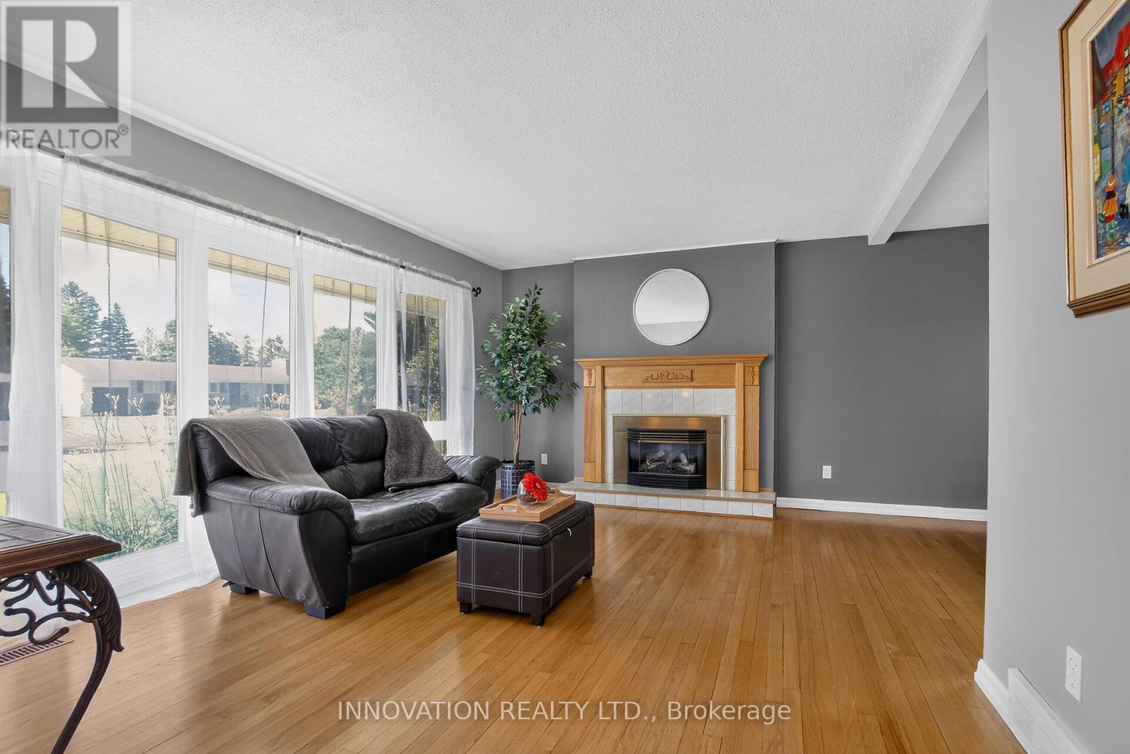 13 Dorland Crescent Property Photo 4