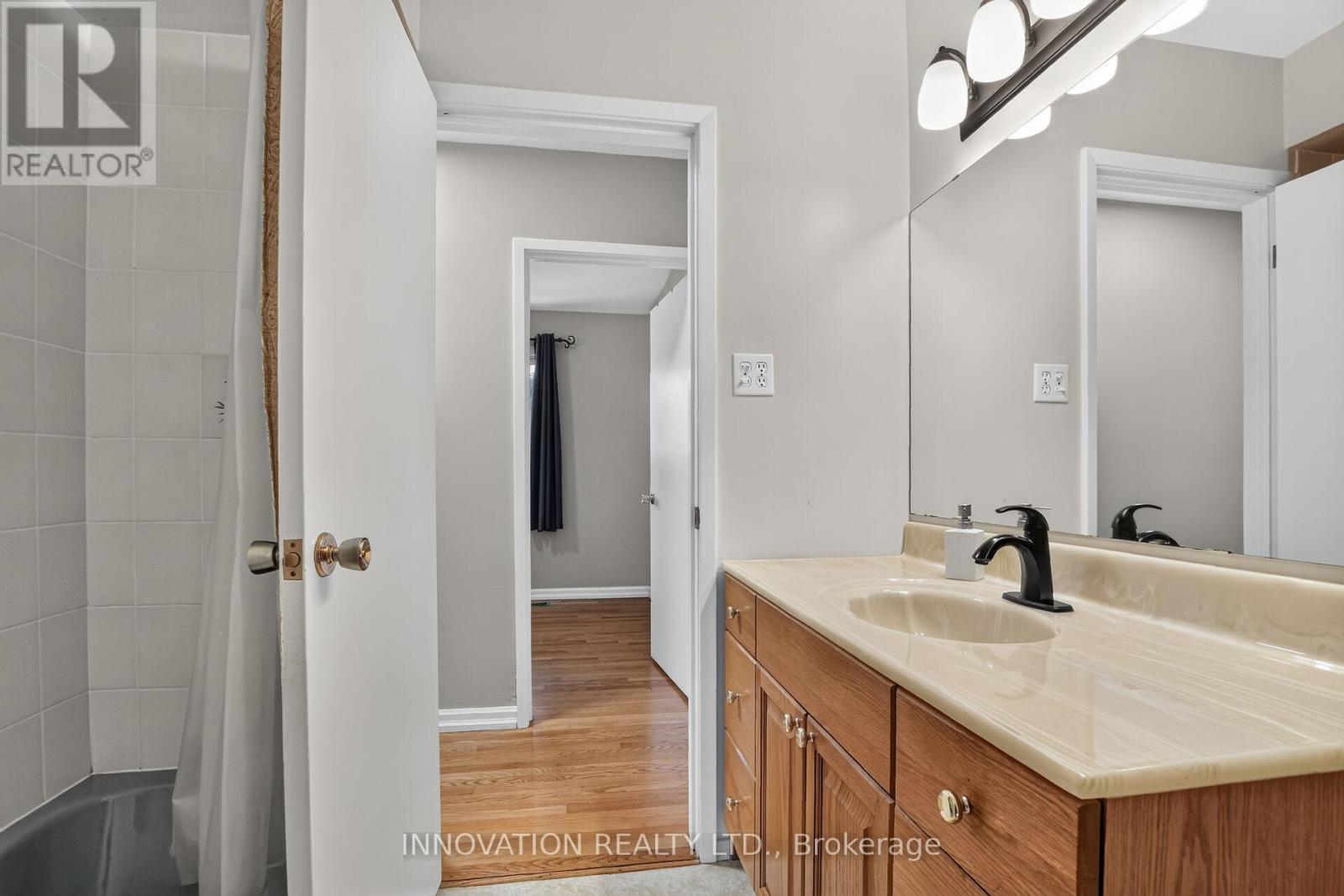 13 Dorland Crescent Property Photo 28