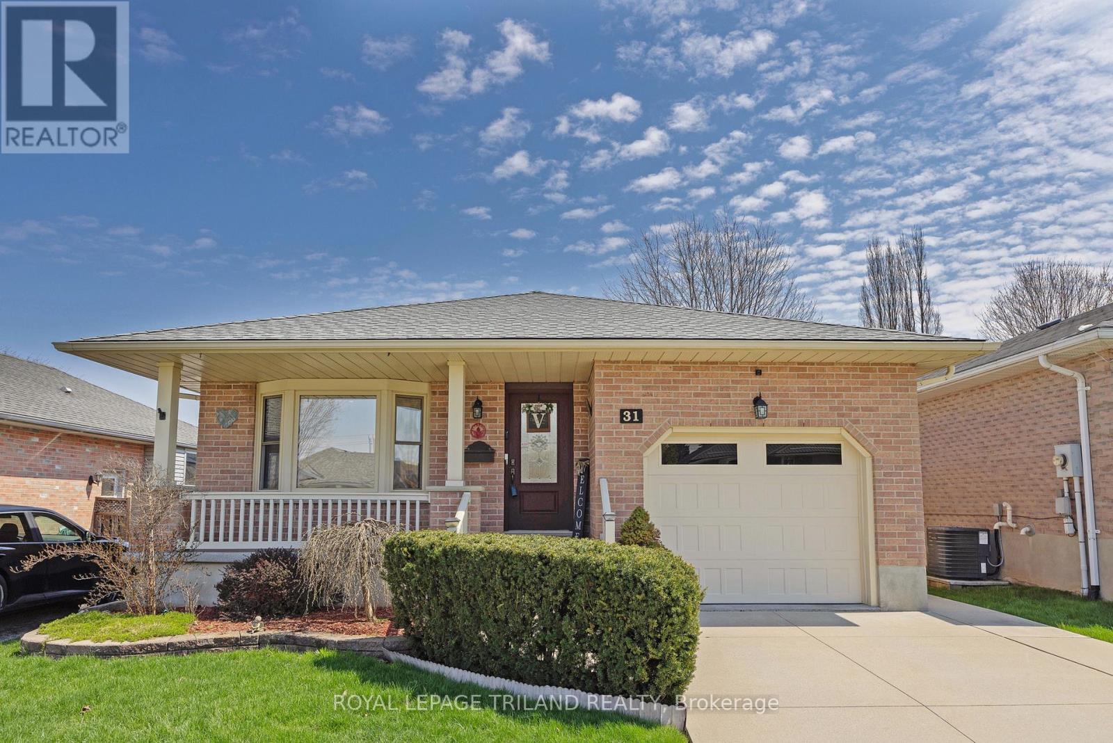 31 NEAL AVENUE