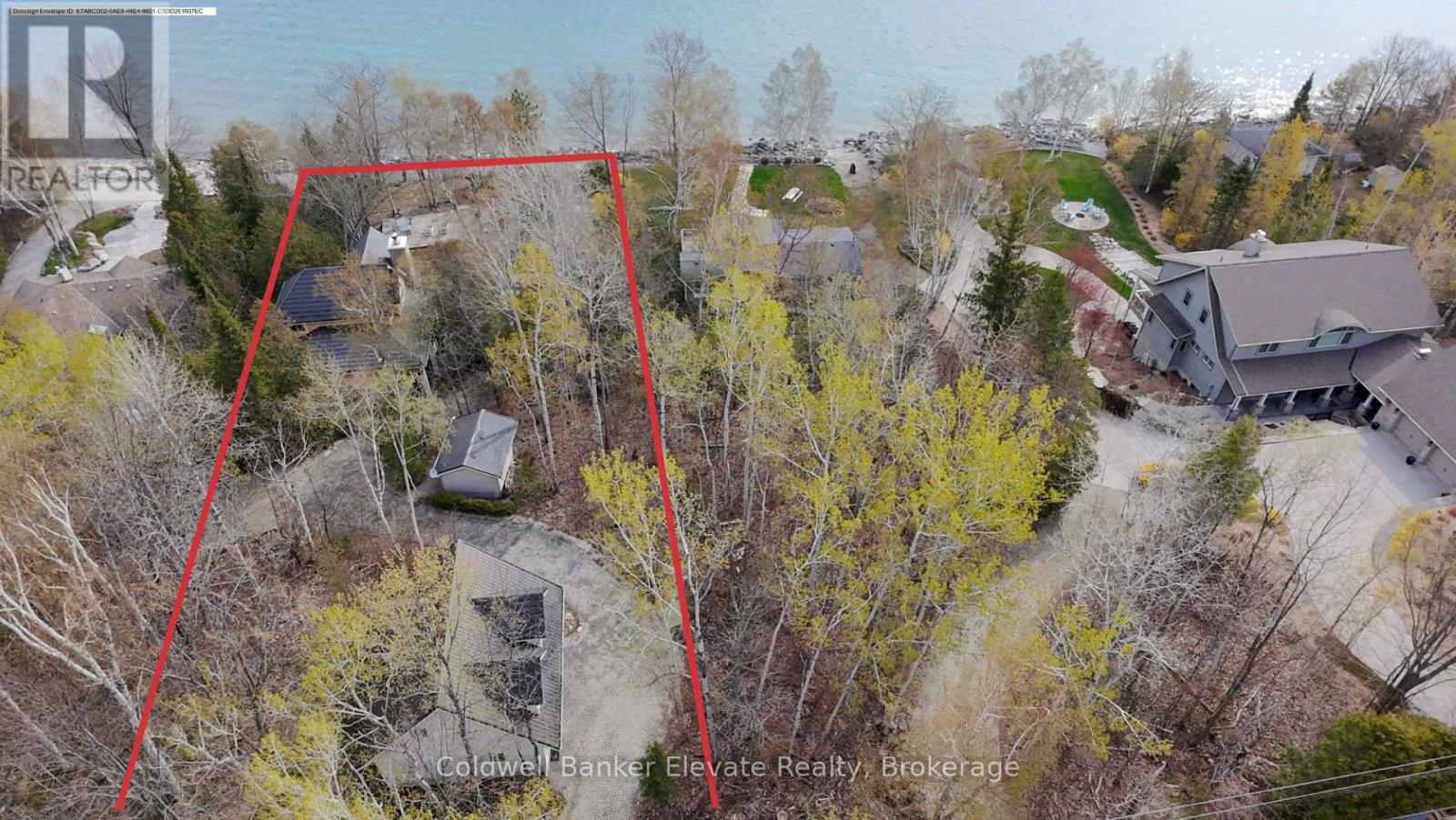 504553 Grey 1 Road Property Photo 15