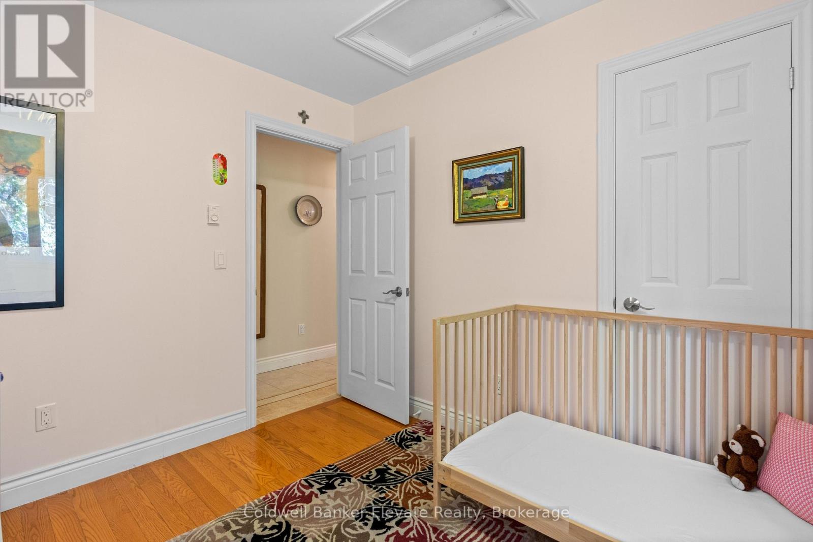 504553 Grey 1 Road Property Photo 26