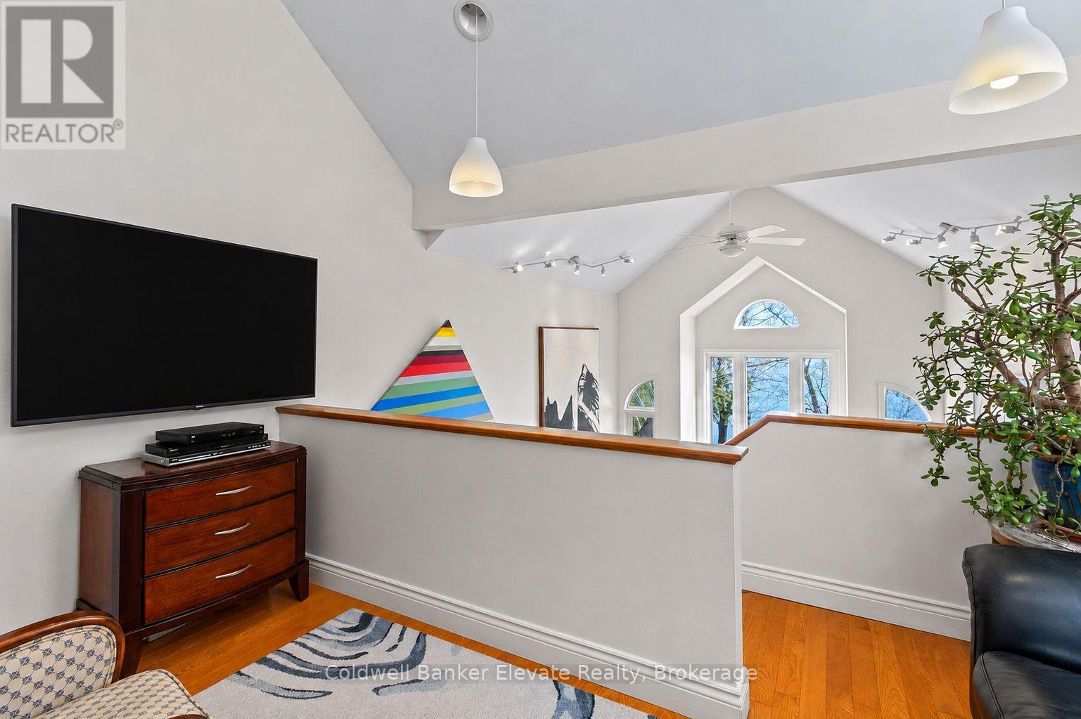 504553 Grey 1 Road Property Photo 30