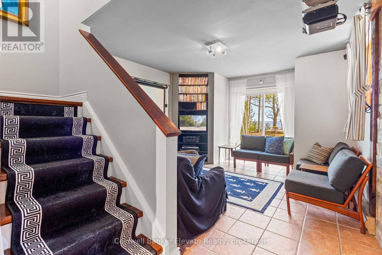 504553 Grey 1 Road Property Photo 40