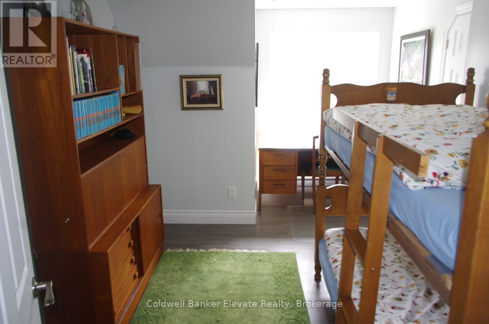 504553 Grey 1 Road Property Photo 47
