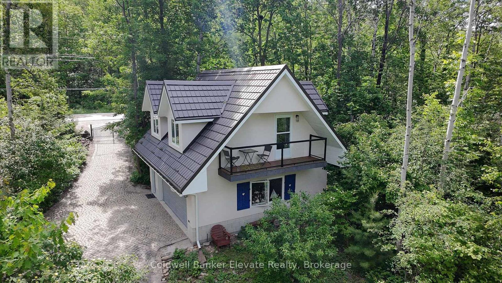 504553 Grey 1 Road Property Photo 48