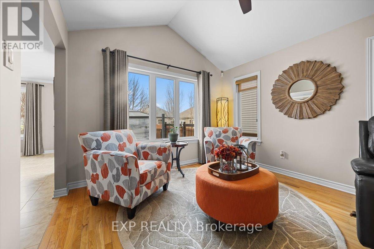 35 Honore Crescent Property Photo 10