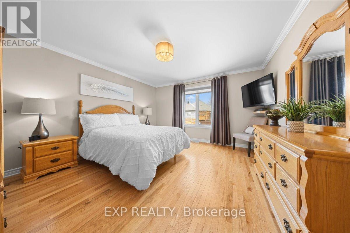 35 Honore Crescent Property Photo 20