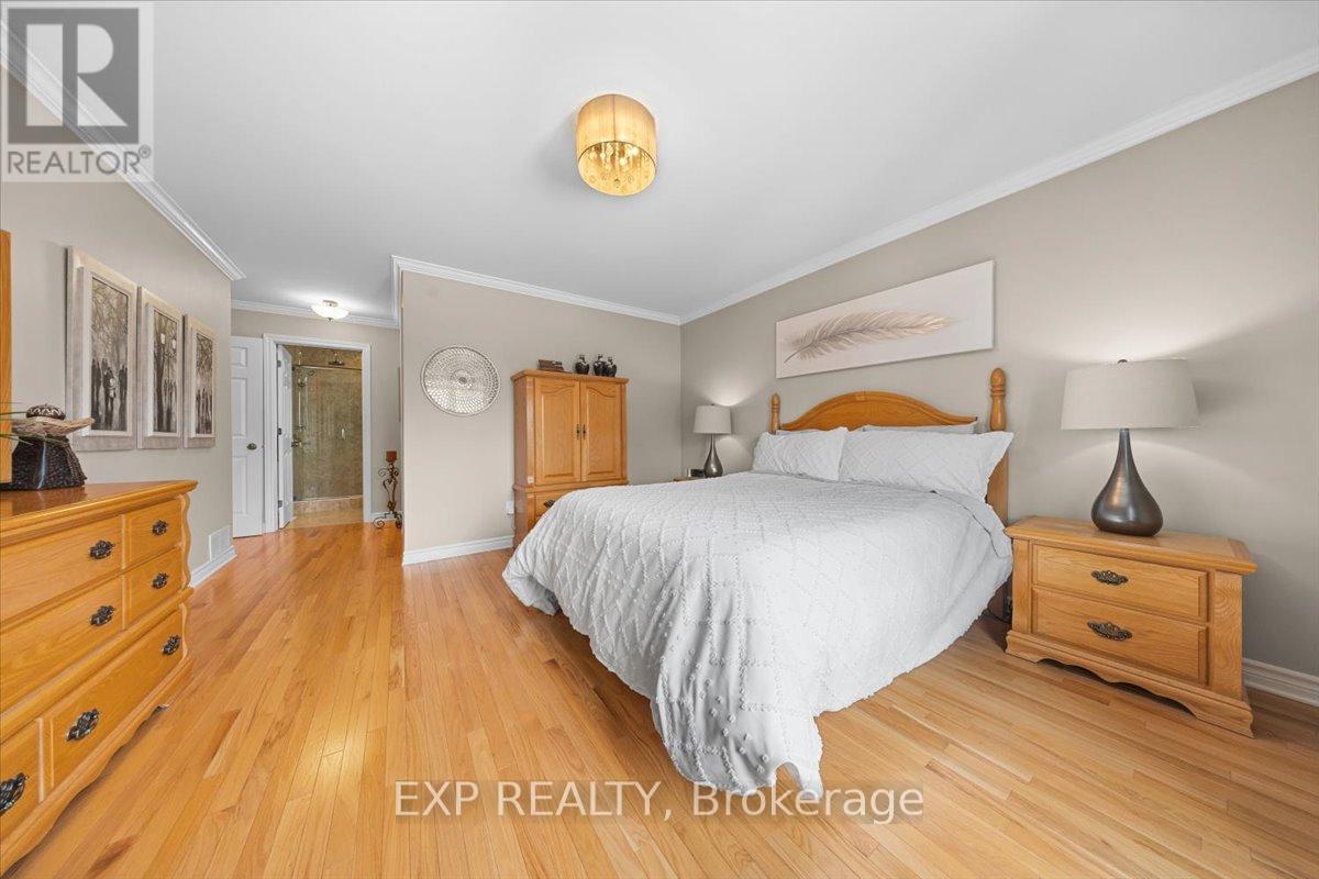 35 Honore Crescent Property Photo 22