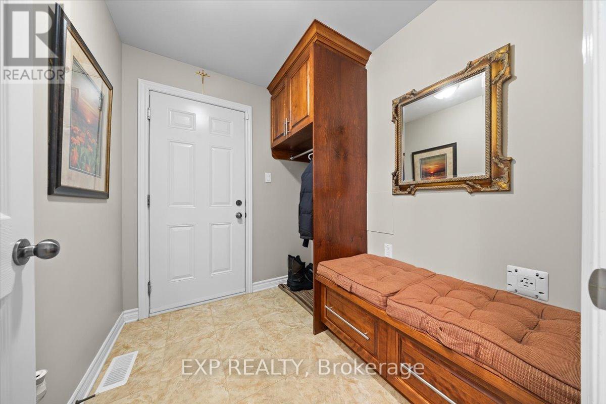 35 Honore Crescent Property Photo 25