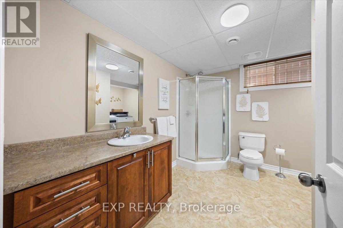 35 Honore Crescent Property Photo 27