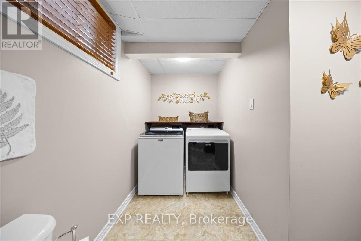 35 Honore Crescent Property Photo 29