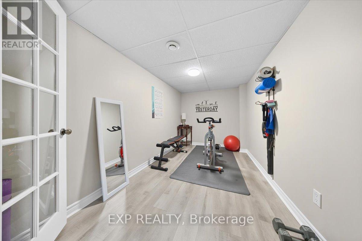 35 Honore Crescent Property Photo 38