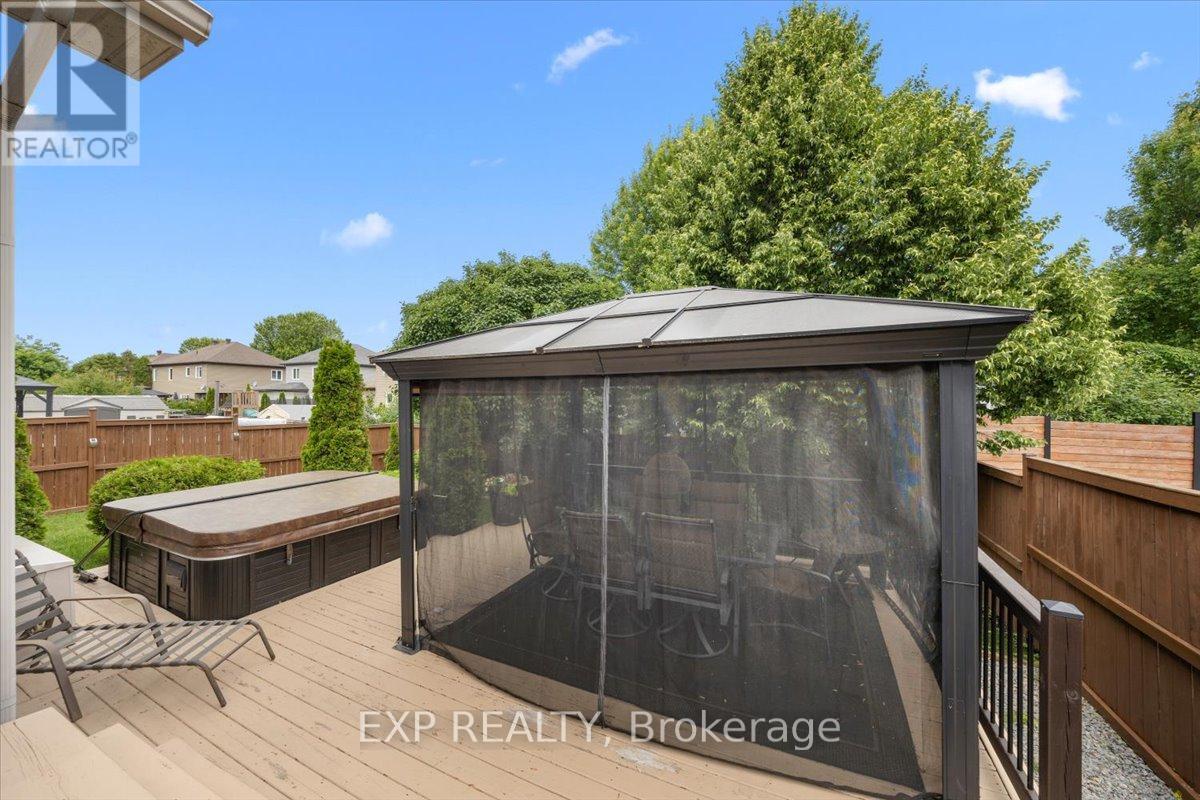 35 Honore Crescent Property Photo 42