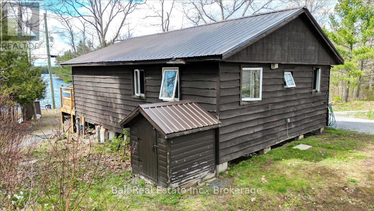 726 Fire Route 18 Property Photo 23