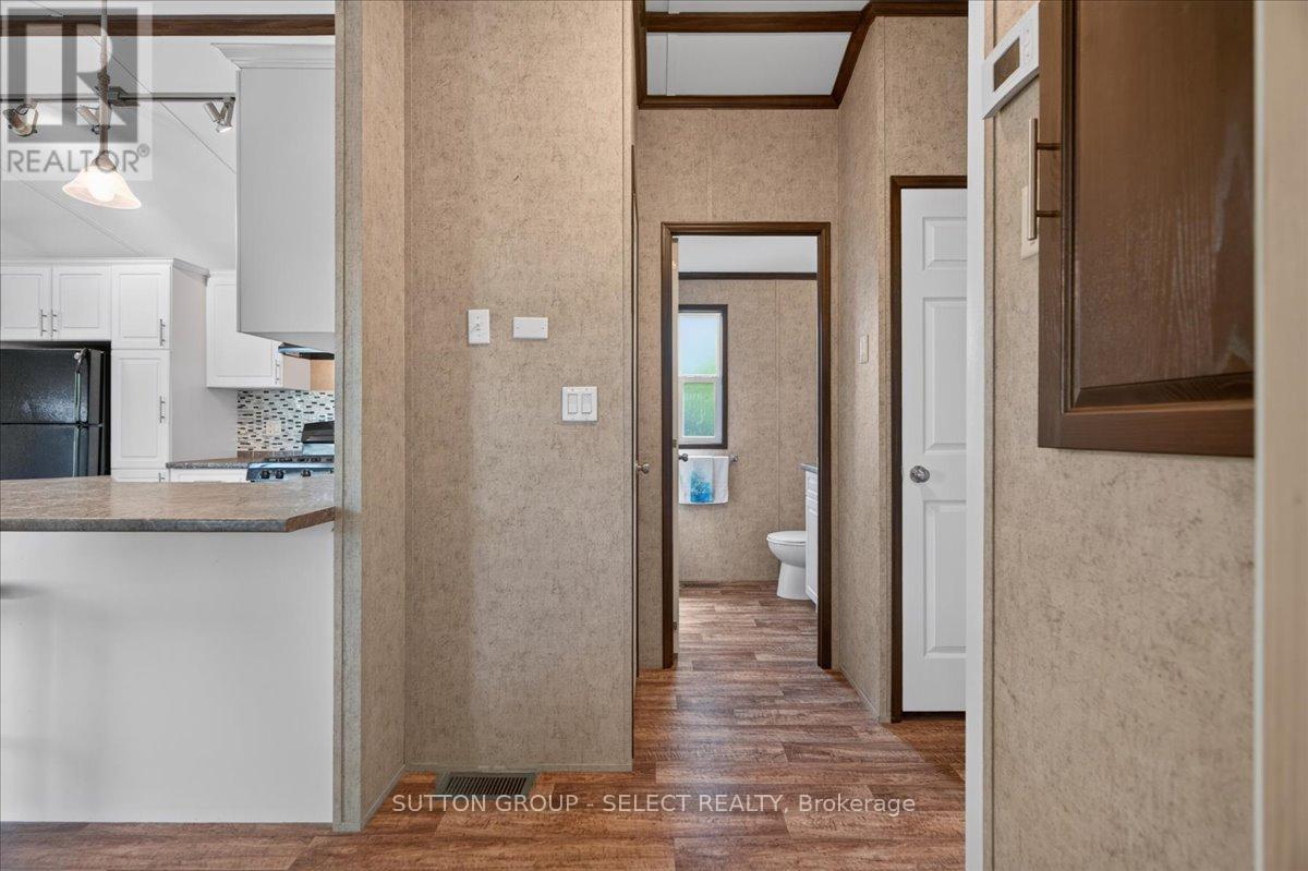 400 - 8685 Rock Glen Road Property Photo 21