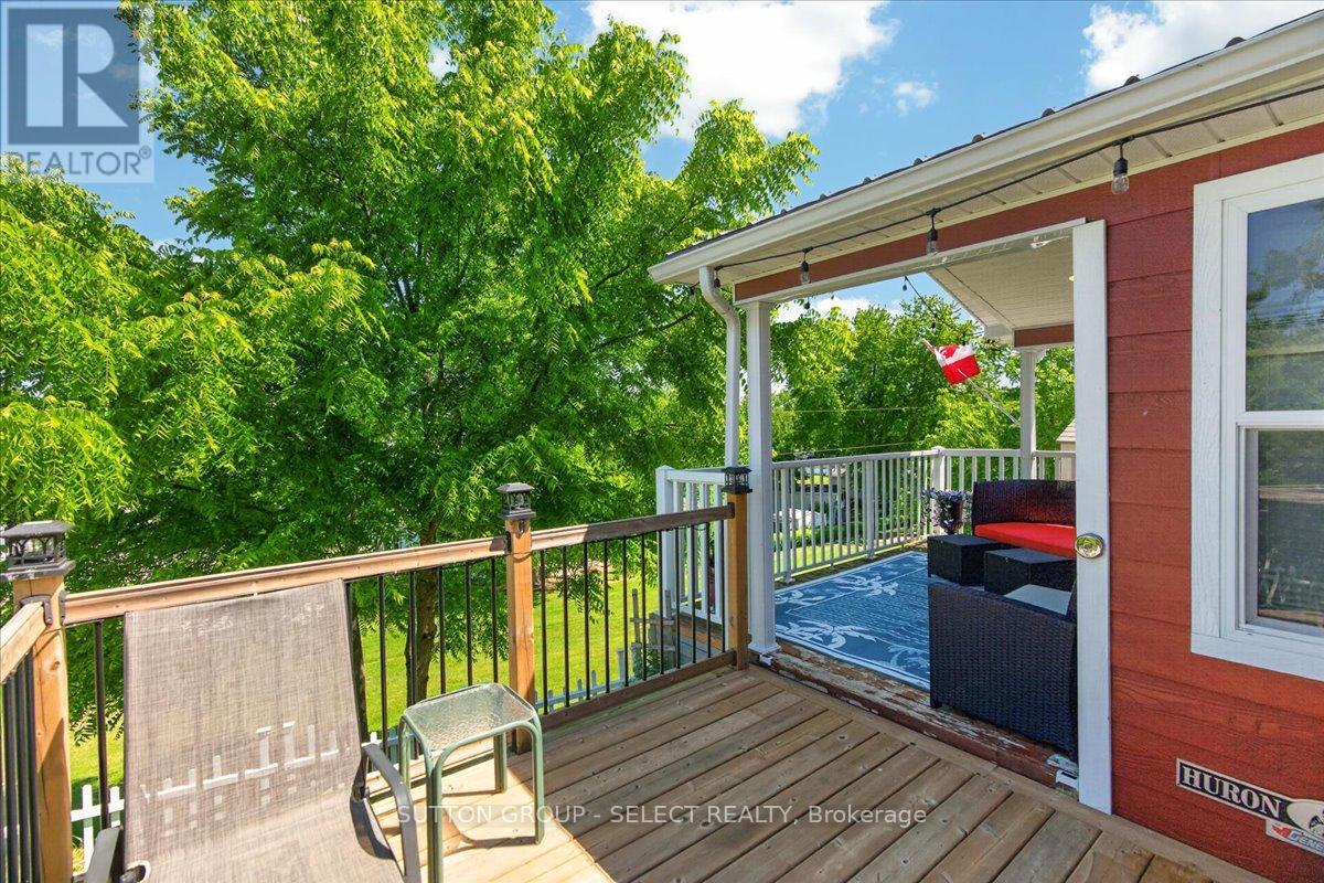 400 - 8685 Rock Glen Road Property Photo 24