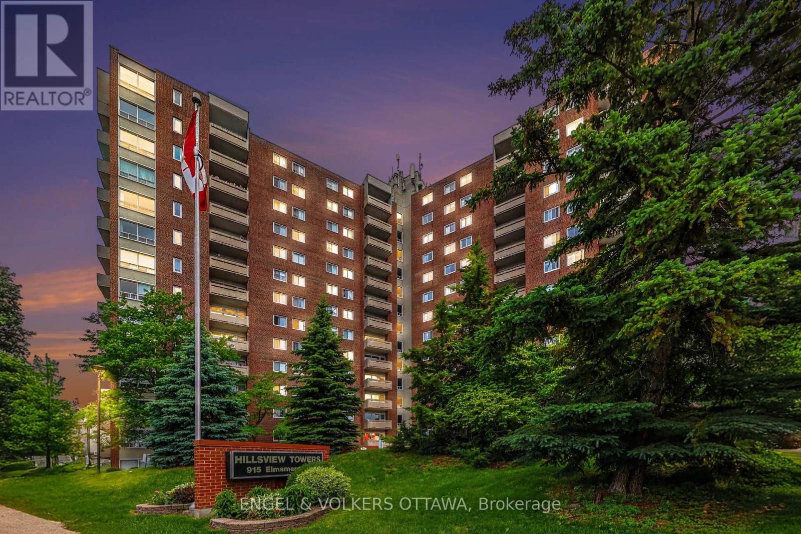 109 - 915 Elmsmere Road Property Photo 1