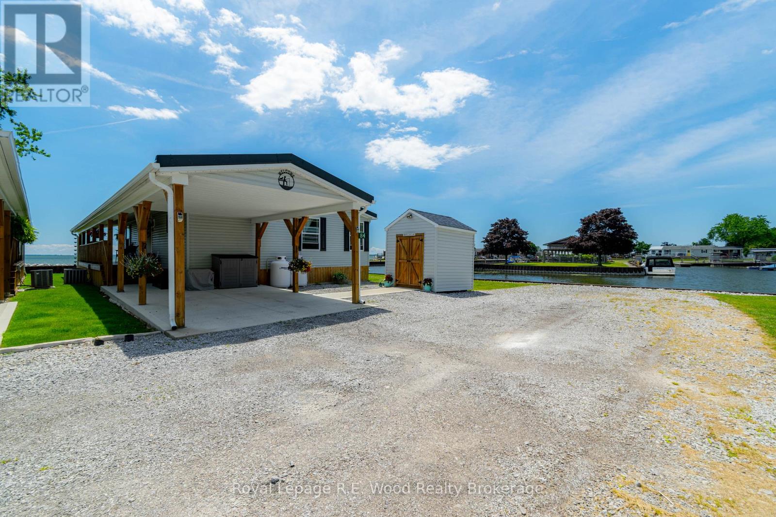 84 - 340 Front Road Property Photo 8