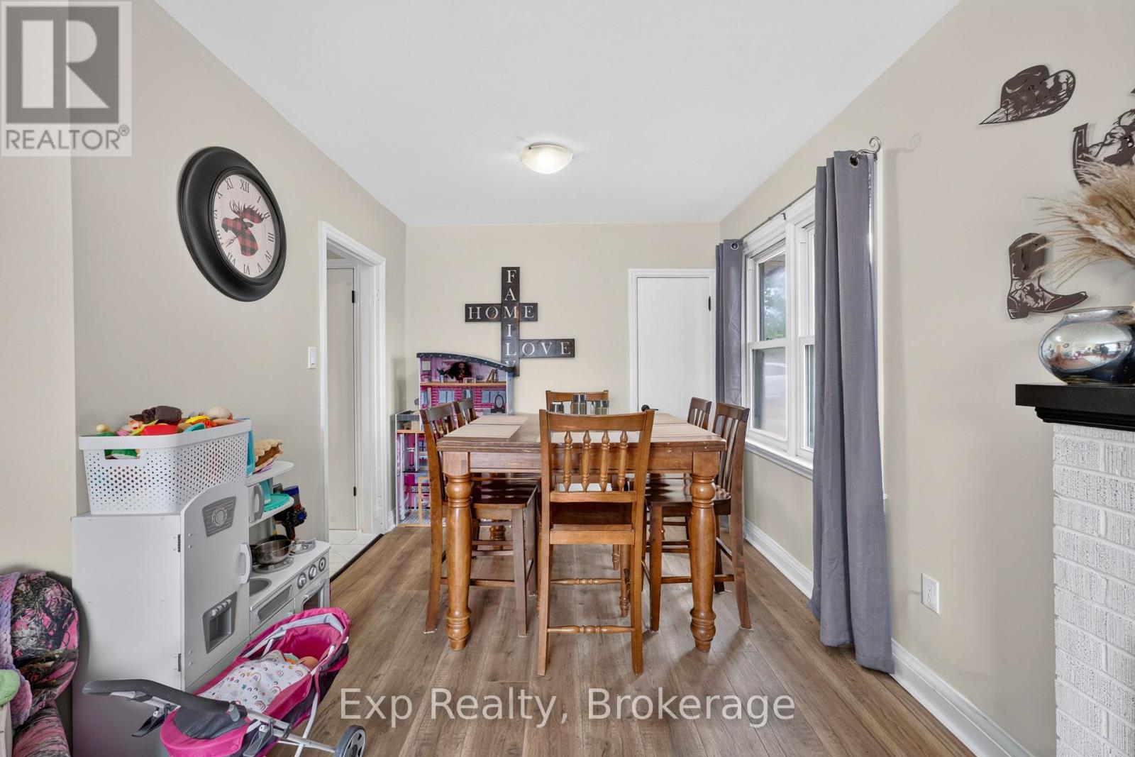 15 Redden Street Property Photo 8
