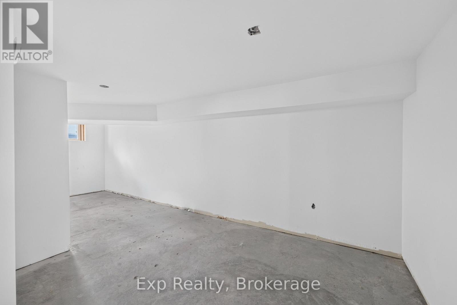 15 Redden Street Property Photo 19