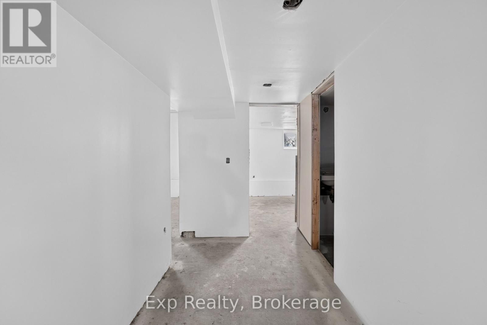 15 Redden Street Property Photo 22