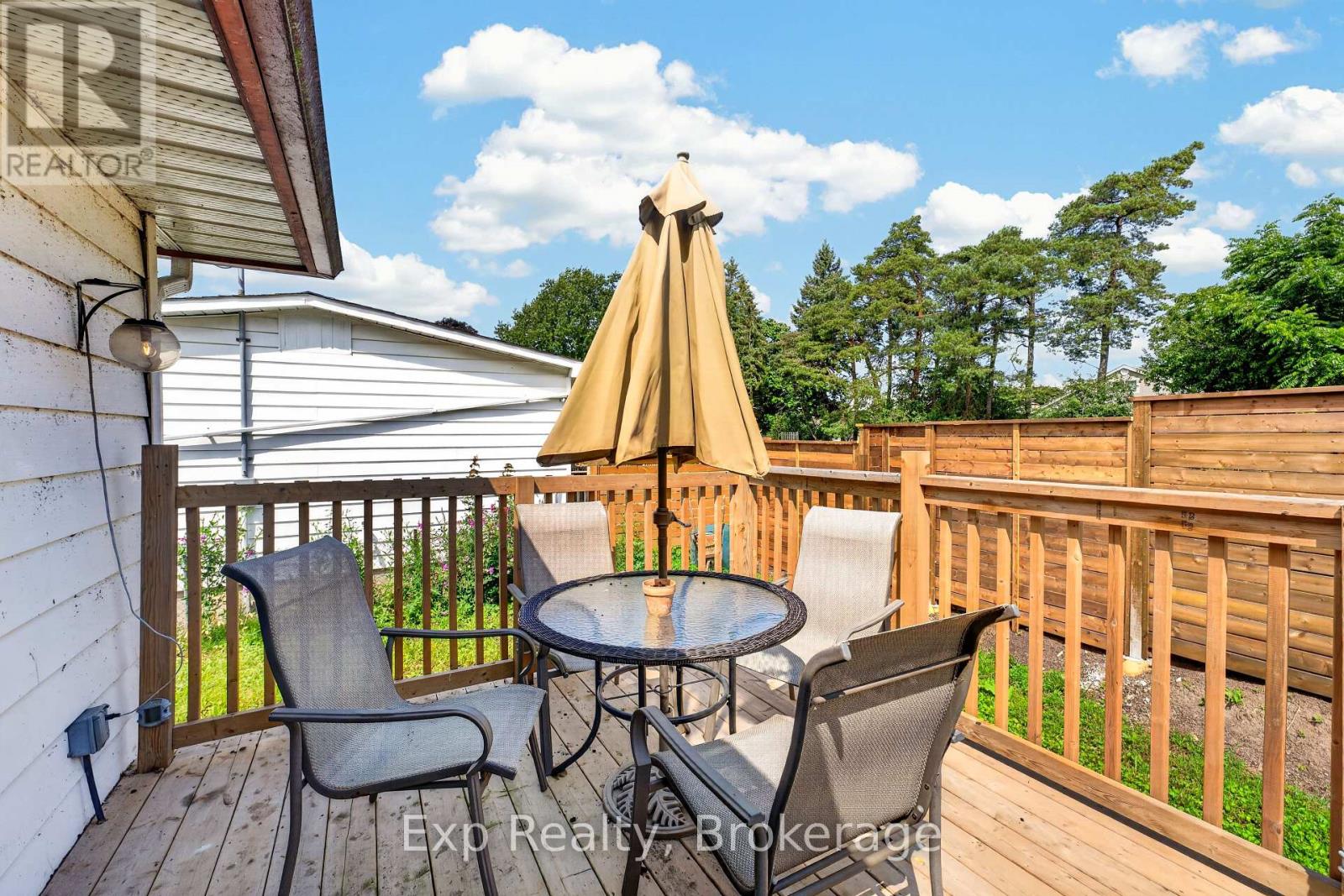 15 Redden Street Property Photo 33