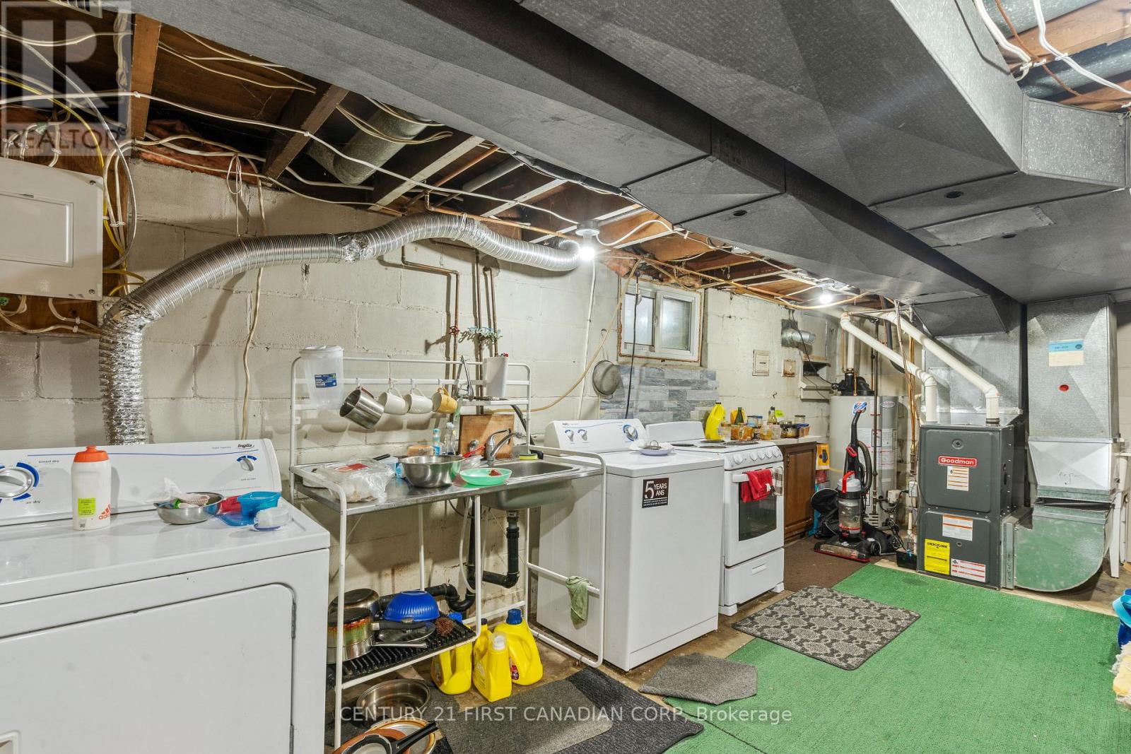 594 Highbury Avenue N Property Photo 25