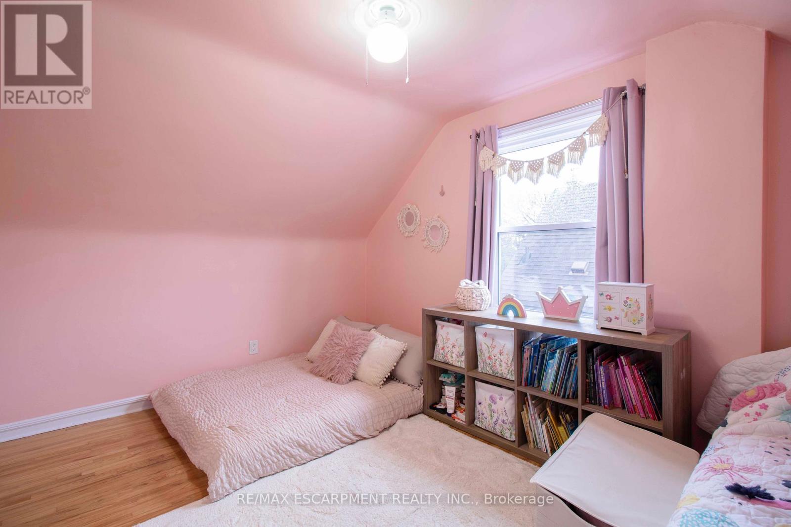 149 East 34th Street Property Photo 24
