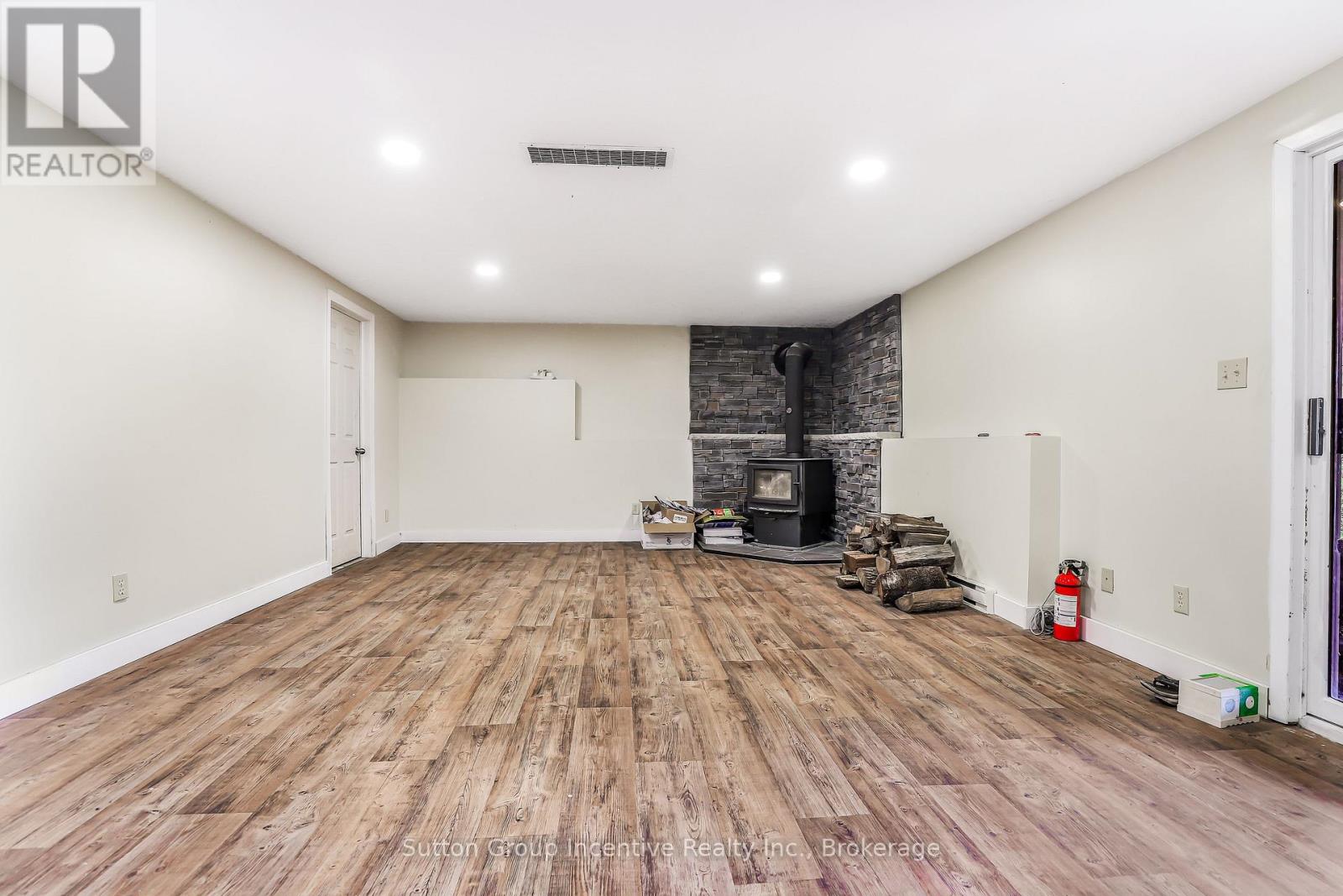 474839 Townsend Lake Road Property Photo 40