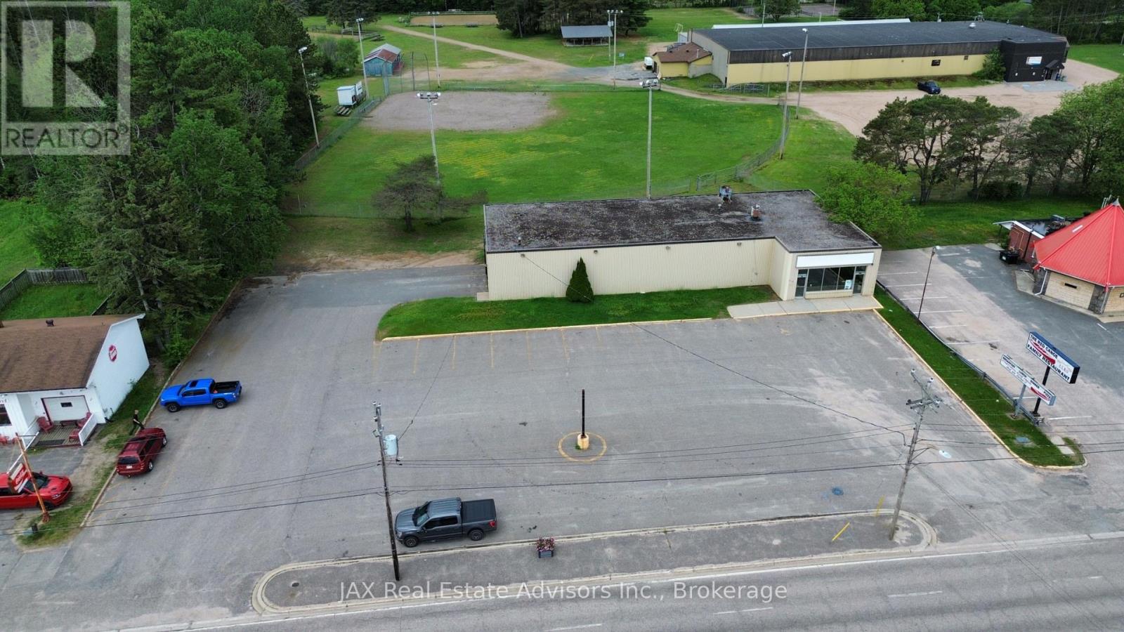 310 Highway 124 Highway Property Photo 2