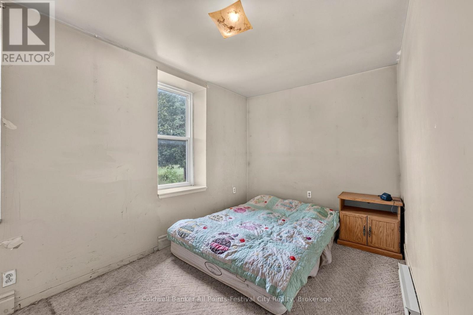 604 Gough Street Property Photo 10