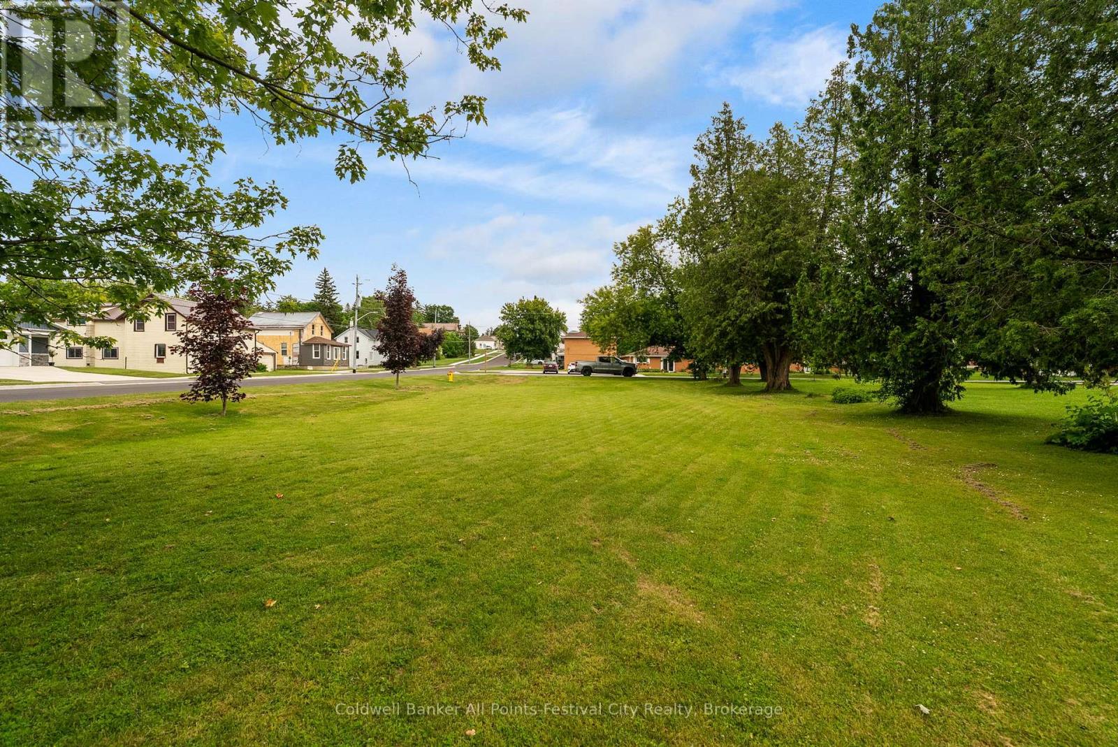 604 Gough Street Property Photo 23