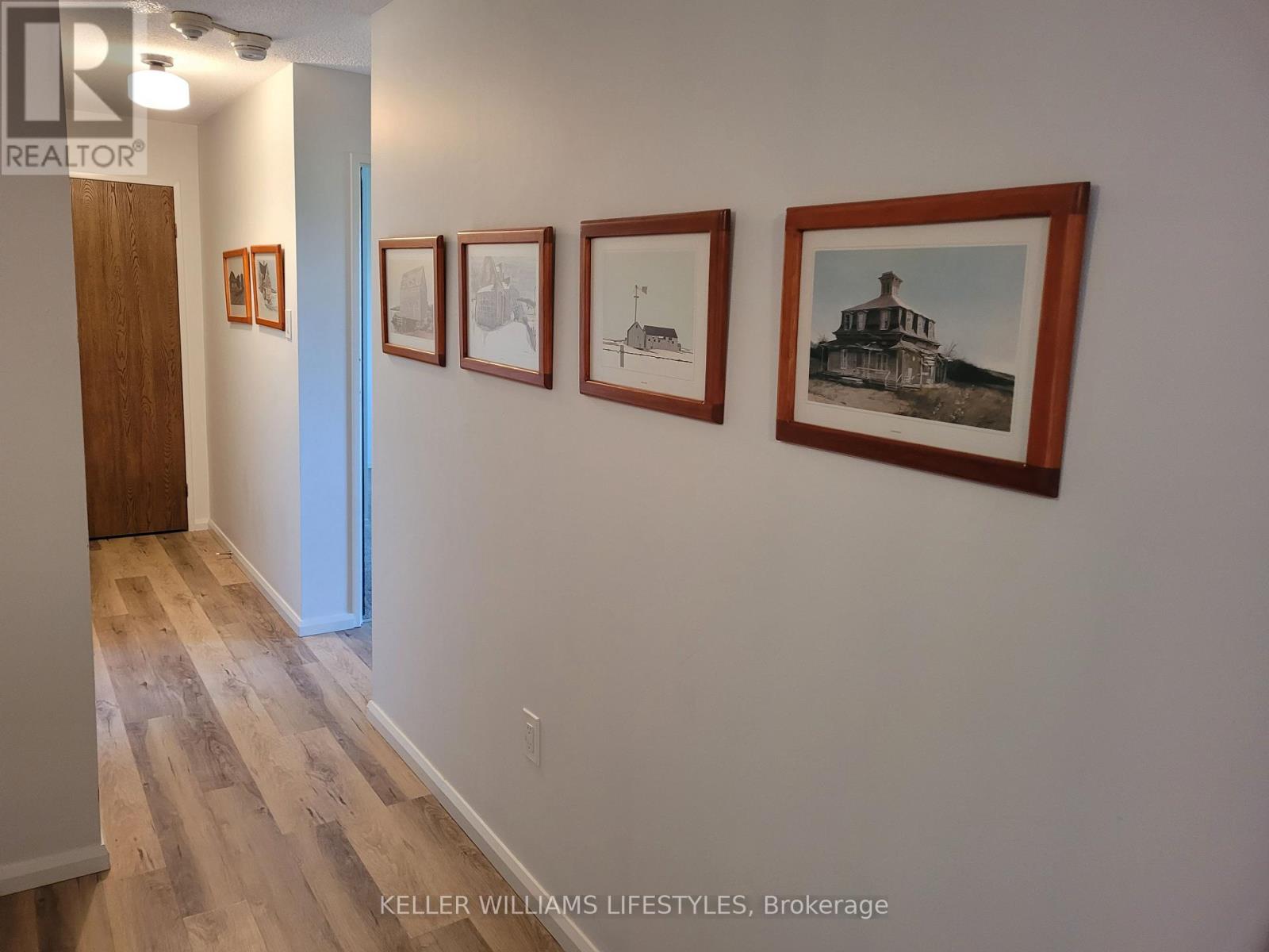 710 - 986 Huron Street Property Photo 10