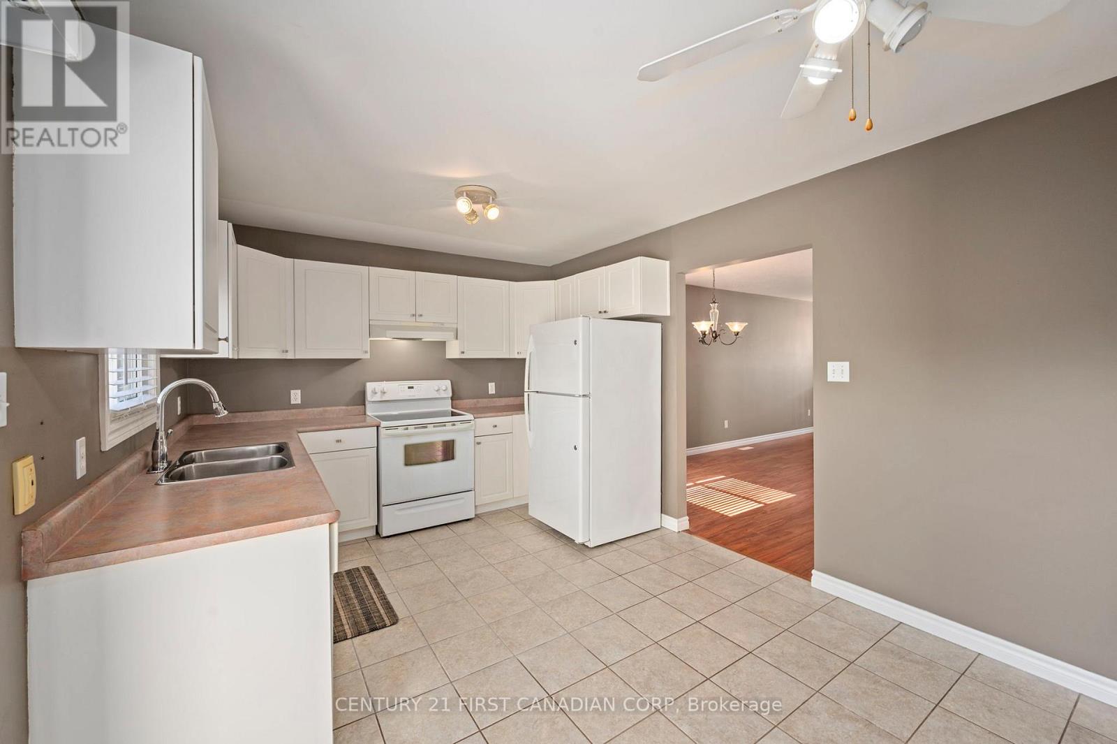 1638 Marconi Boulevard Property Photo 9