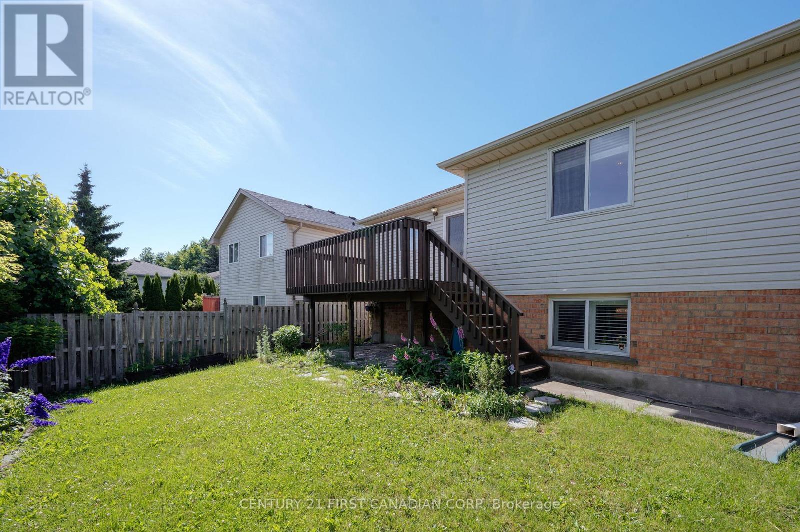 1638 Marconi Boulevard Property Photo 24