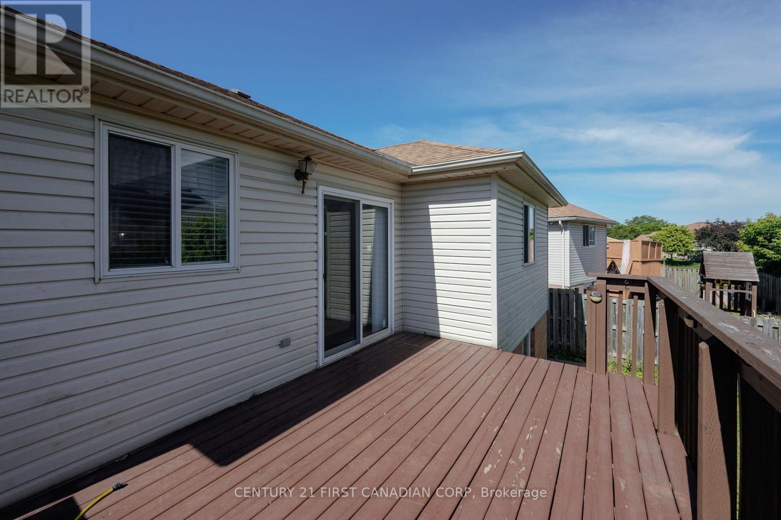 1638 Marconi Boulevard Property Photo 31
