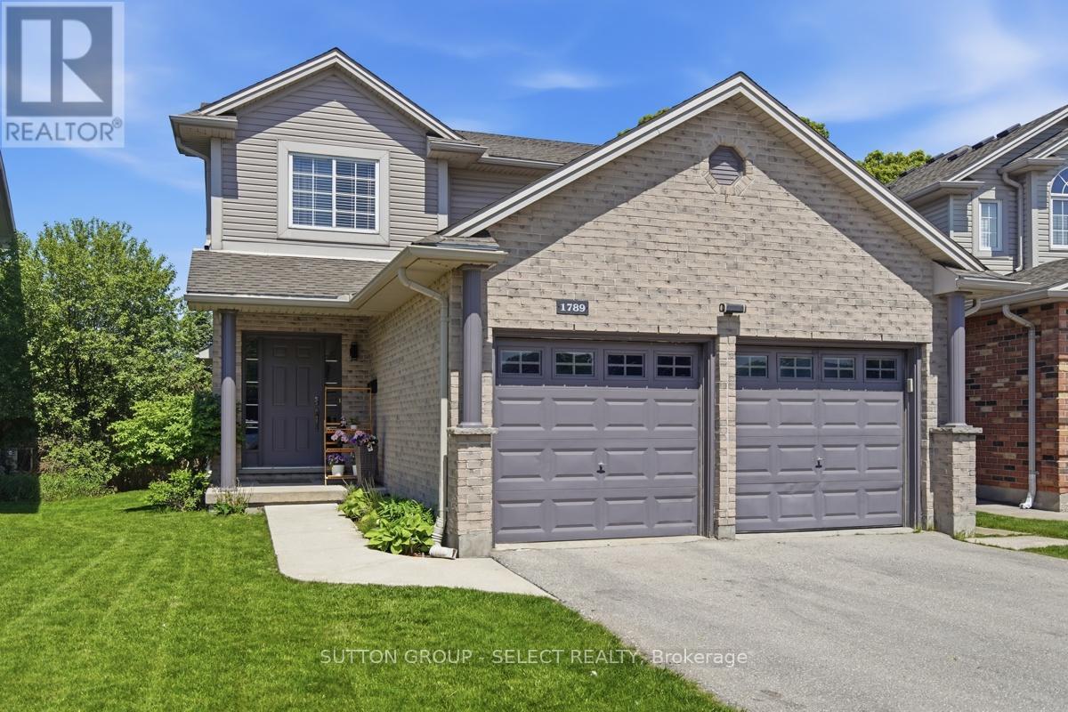 1789 DEVOS DRIVE Property Photo 1