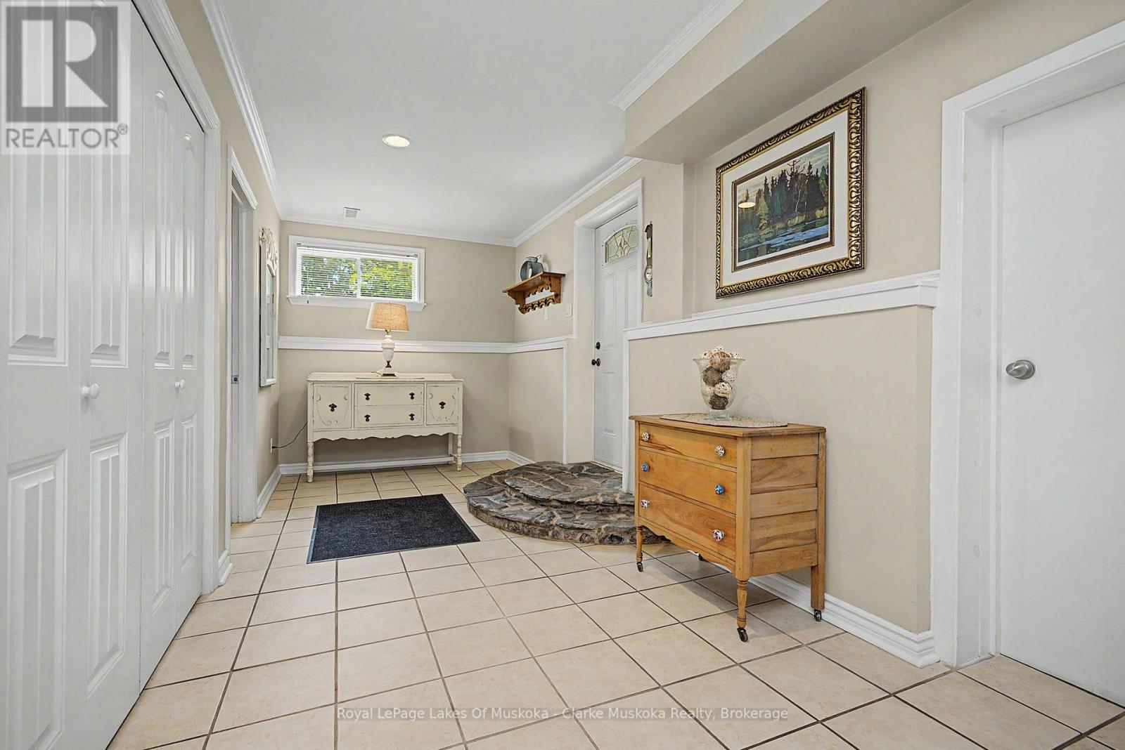 43 Maple St Property Photo 33