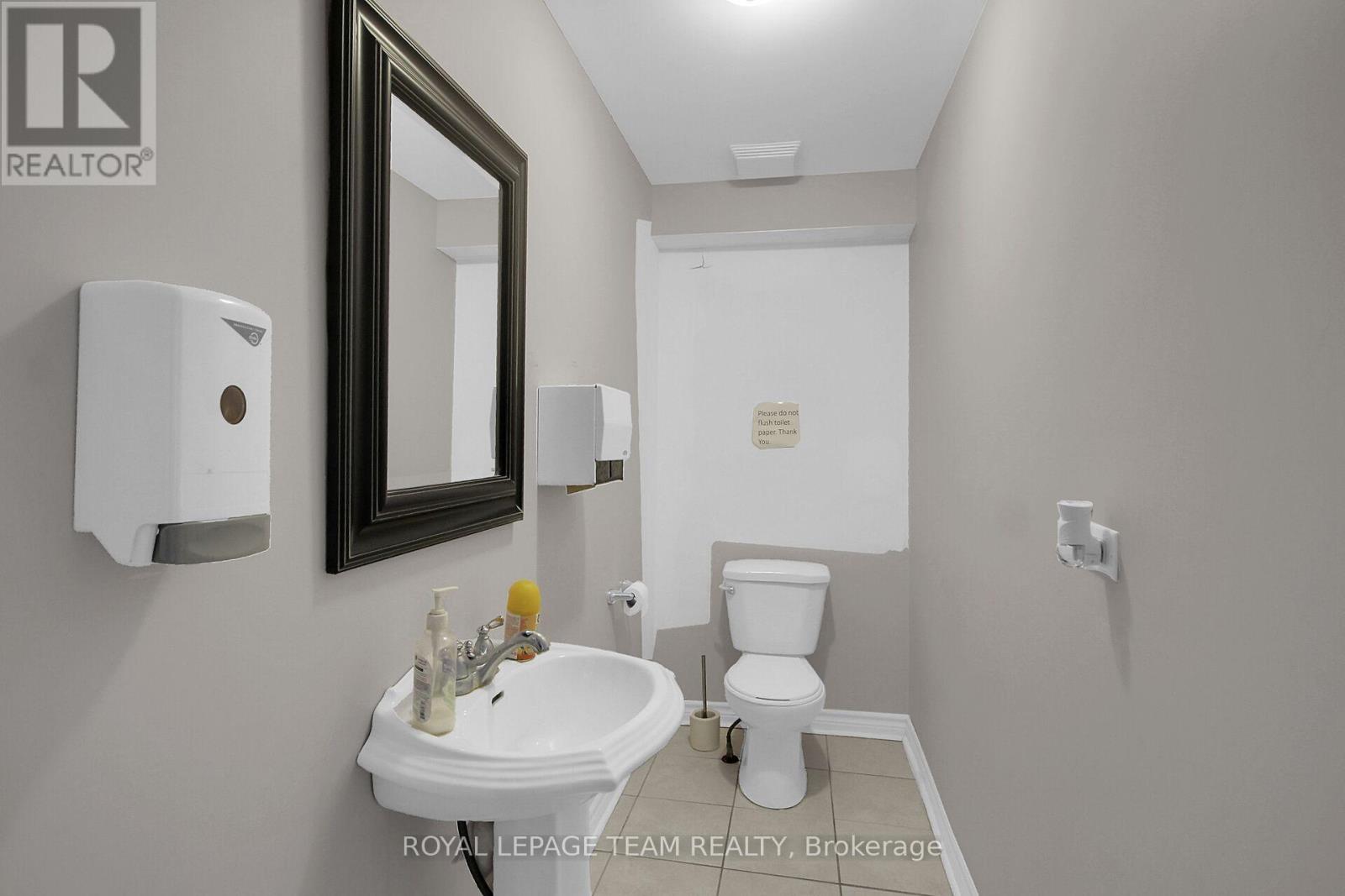 490 Main Street Property Photo 12