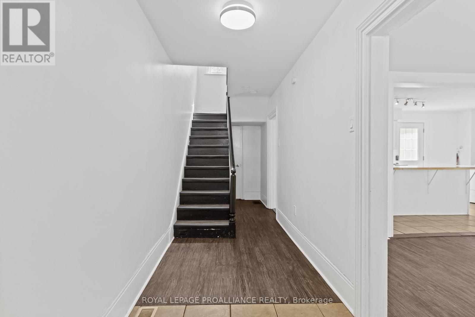 99 Chatham Street Property Photo 11