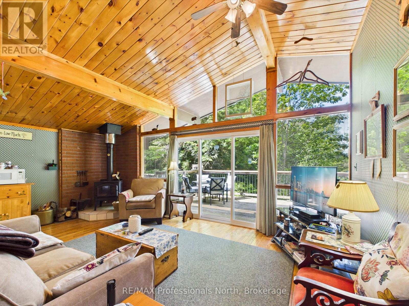 1007 Leech Lake Point Road Property Photo 22