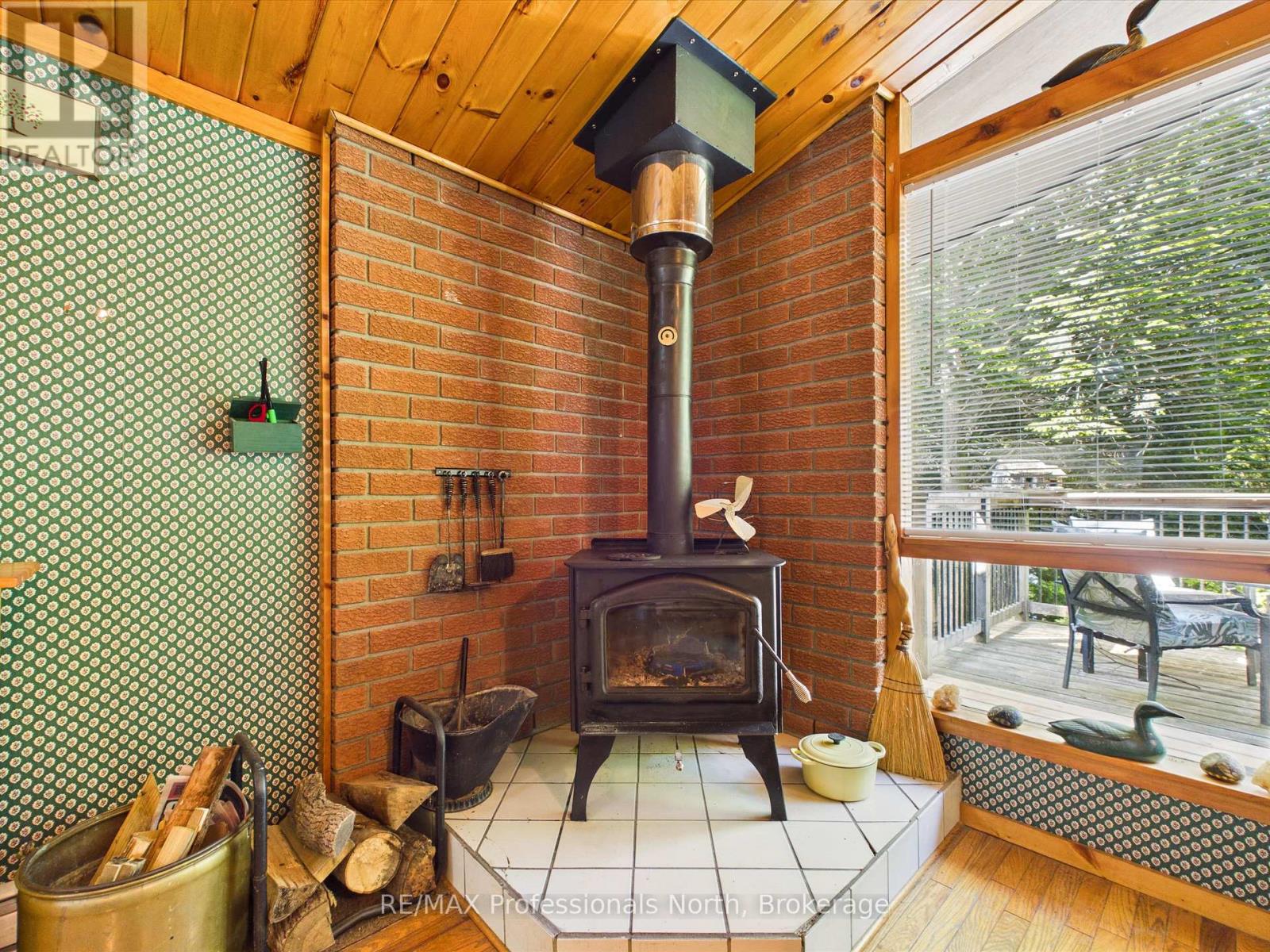 1007 Leech Lake Point Road Property Photo 24
