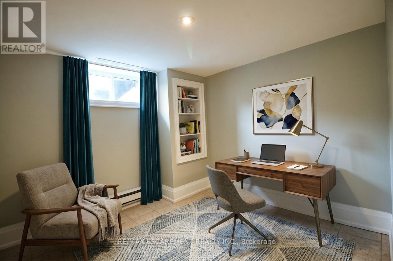 3 - 70 Spadina Avenue Property Photo 12