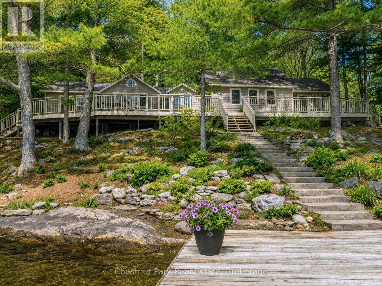 51 Taylor Island Property Photo 1