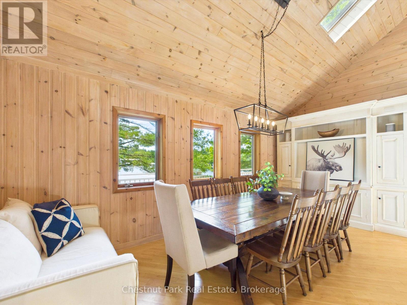 51 Taylor Island Property Photo 9