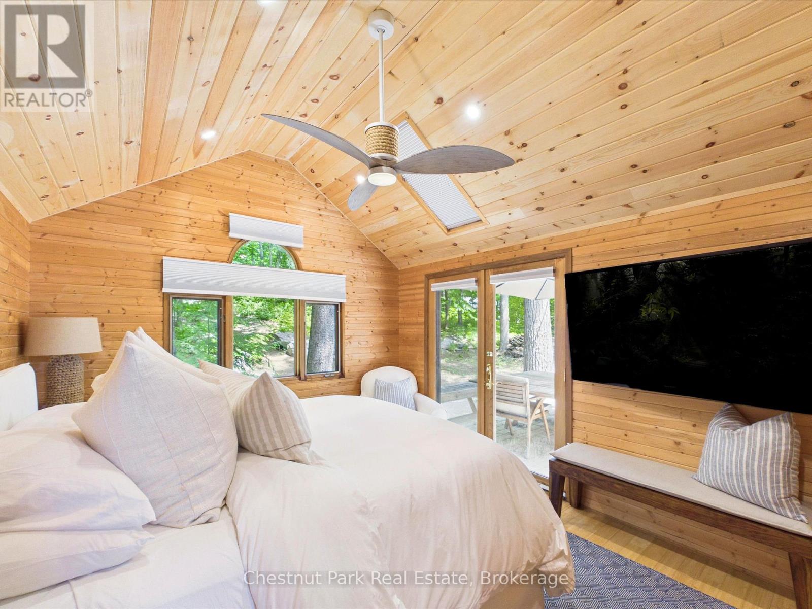 51 Taylor Island Property Photo 18