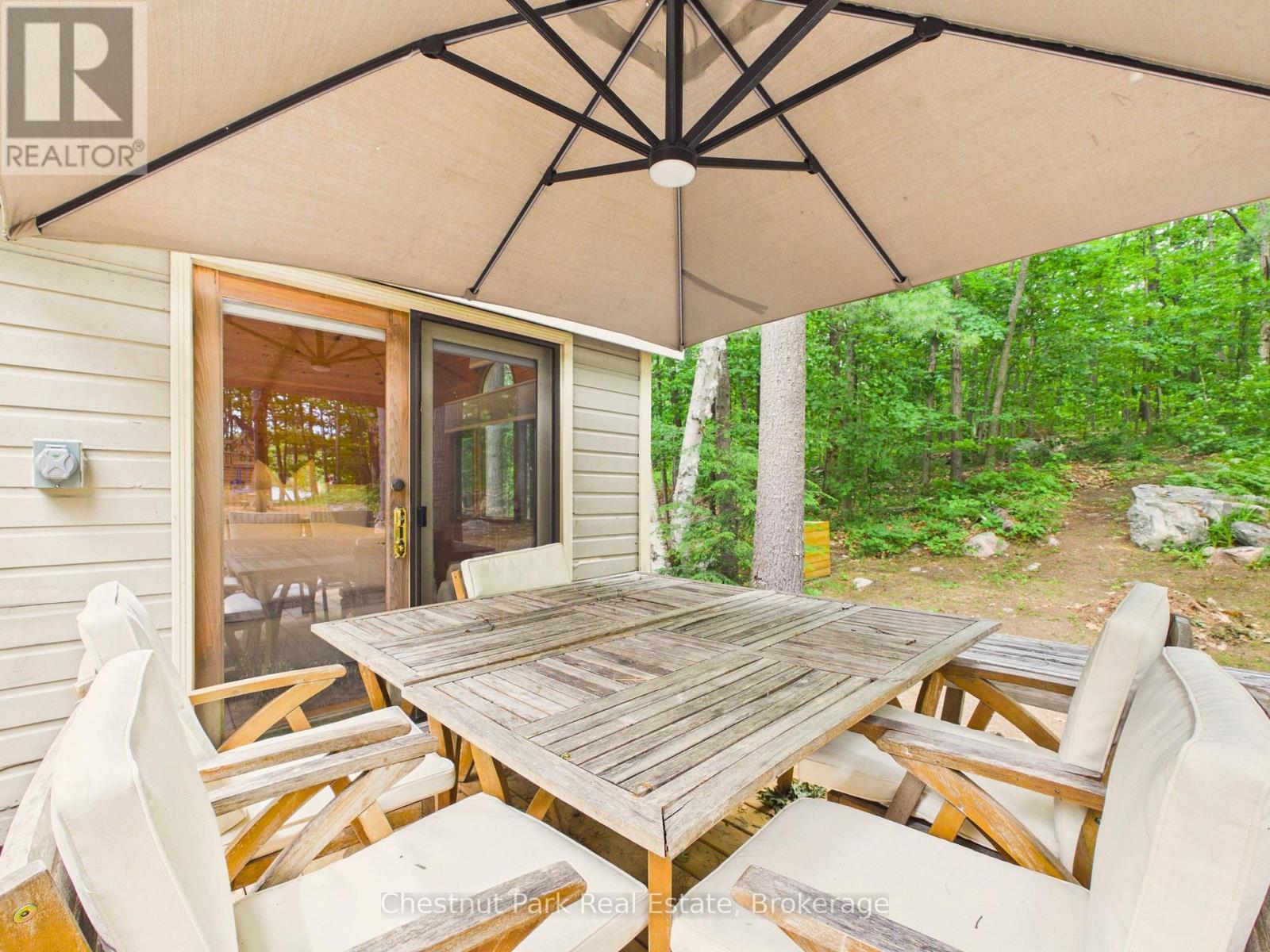 51 Taylor Island Property Photo 32