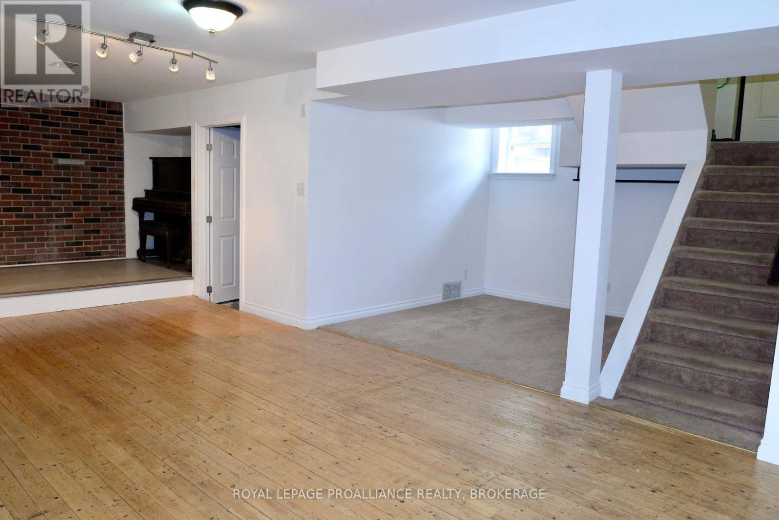 775 Alfred Crescent Property Photo 13