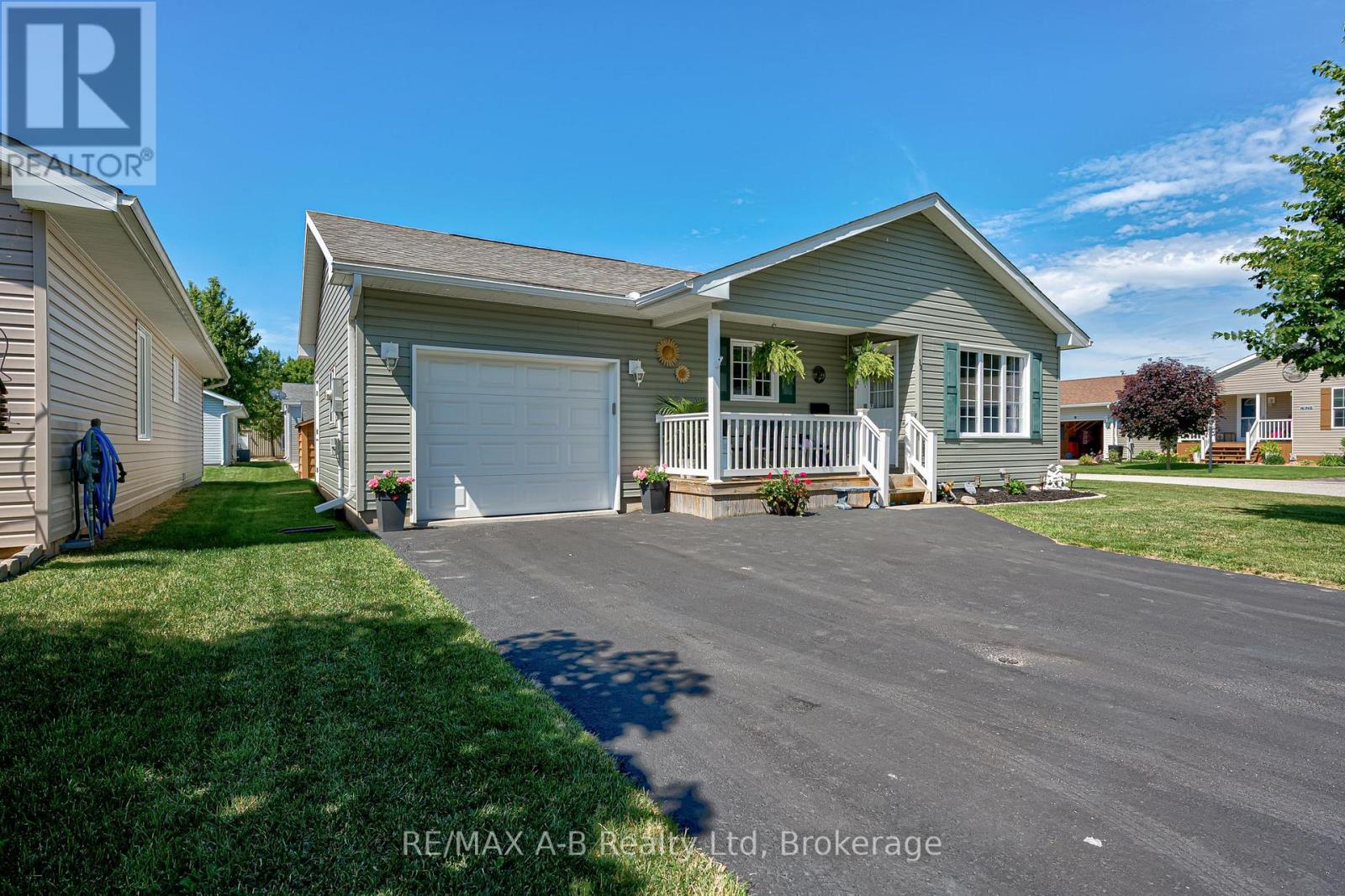 12 Kellestine Drive Property Photo 1