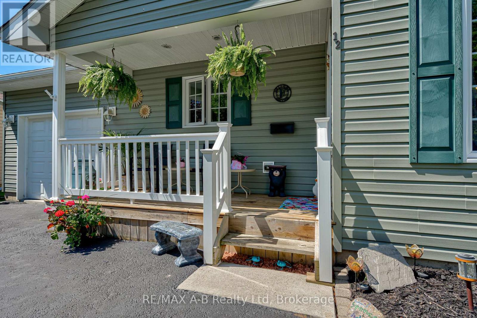 12 Kellestine Drive Property Photo 5